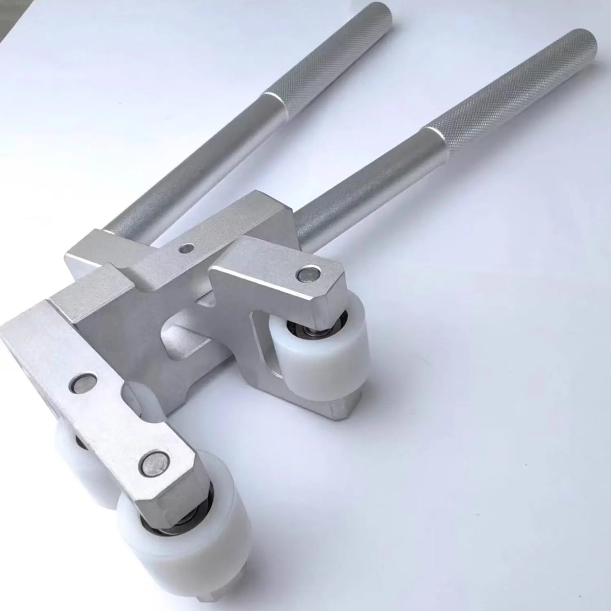 Pool Cue Wrap Clamp Tool – Metal Cue Wrapping Assistant for Linen & Leather Wrap Repair