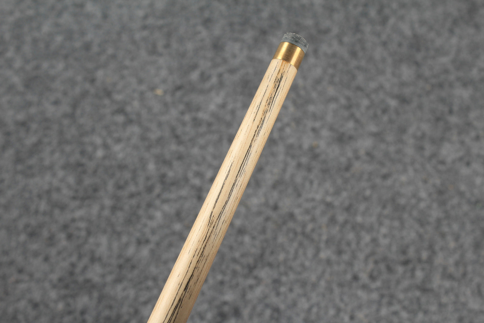 1 piece ash snooker cue # 4836