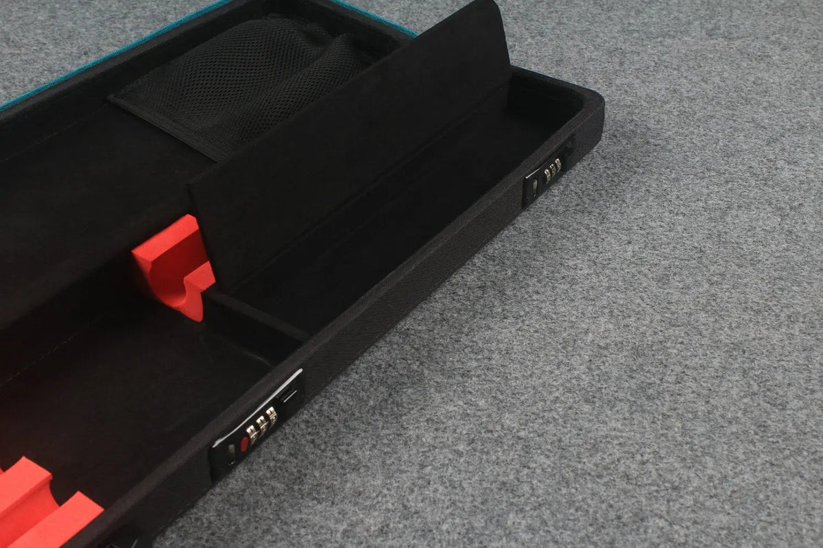 JF 3/4 snooker / pool code cue case WOODS CUES