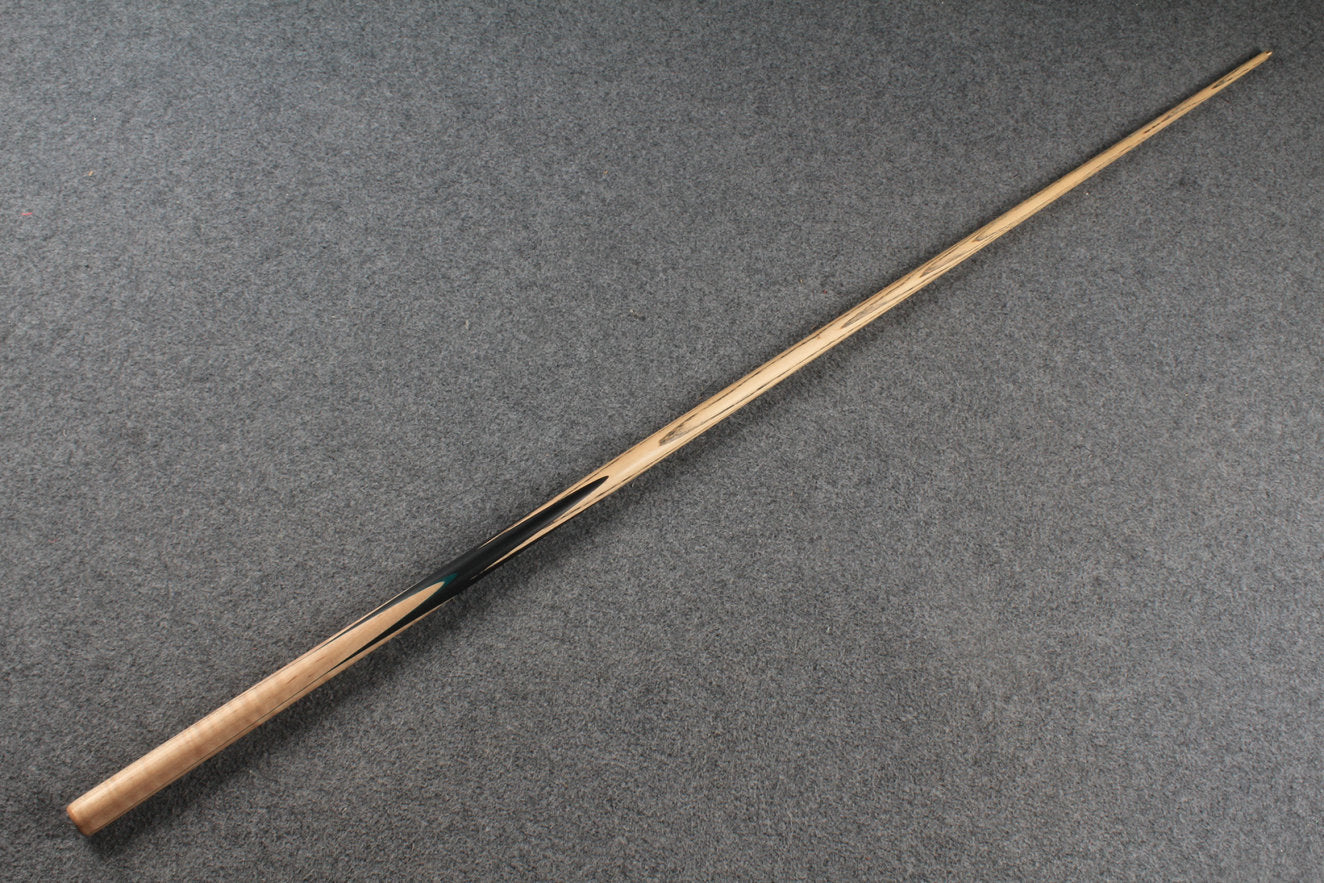 1 piece ash 60'' chinese 8 ball cue # 5195