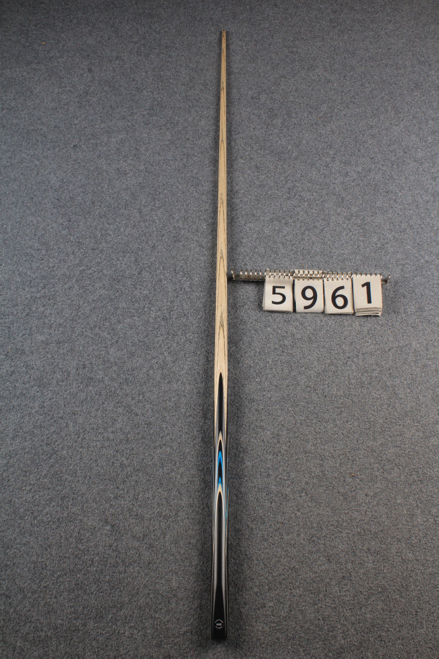 1 piece ash snooker cue # 5961 WOODS CUES