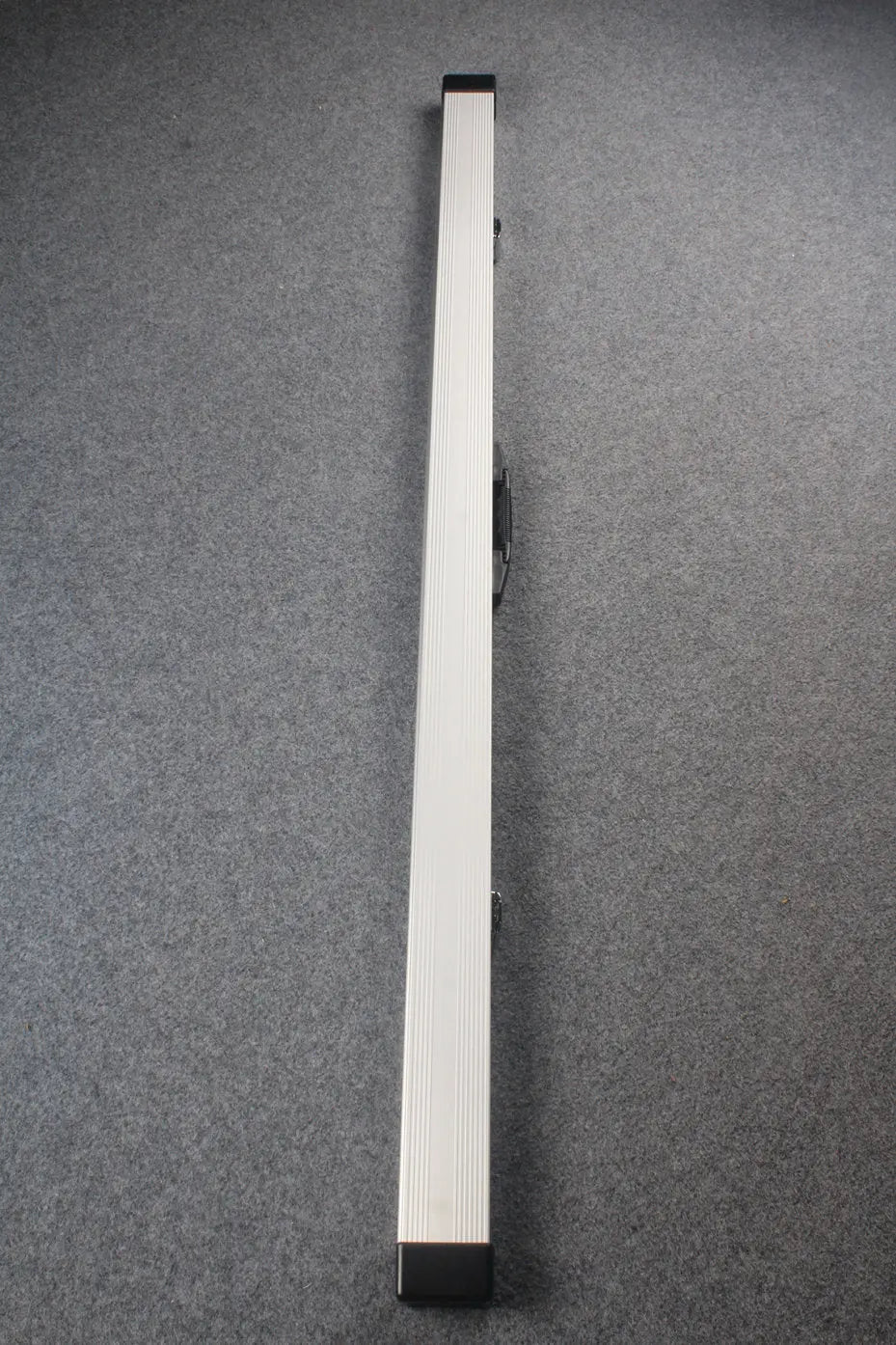 one piece aluminium lockable cue case 154 cm