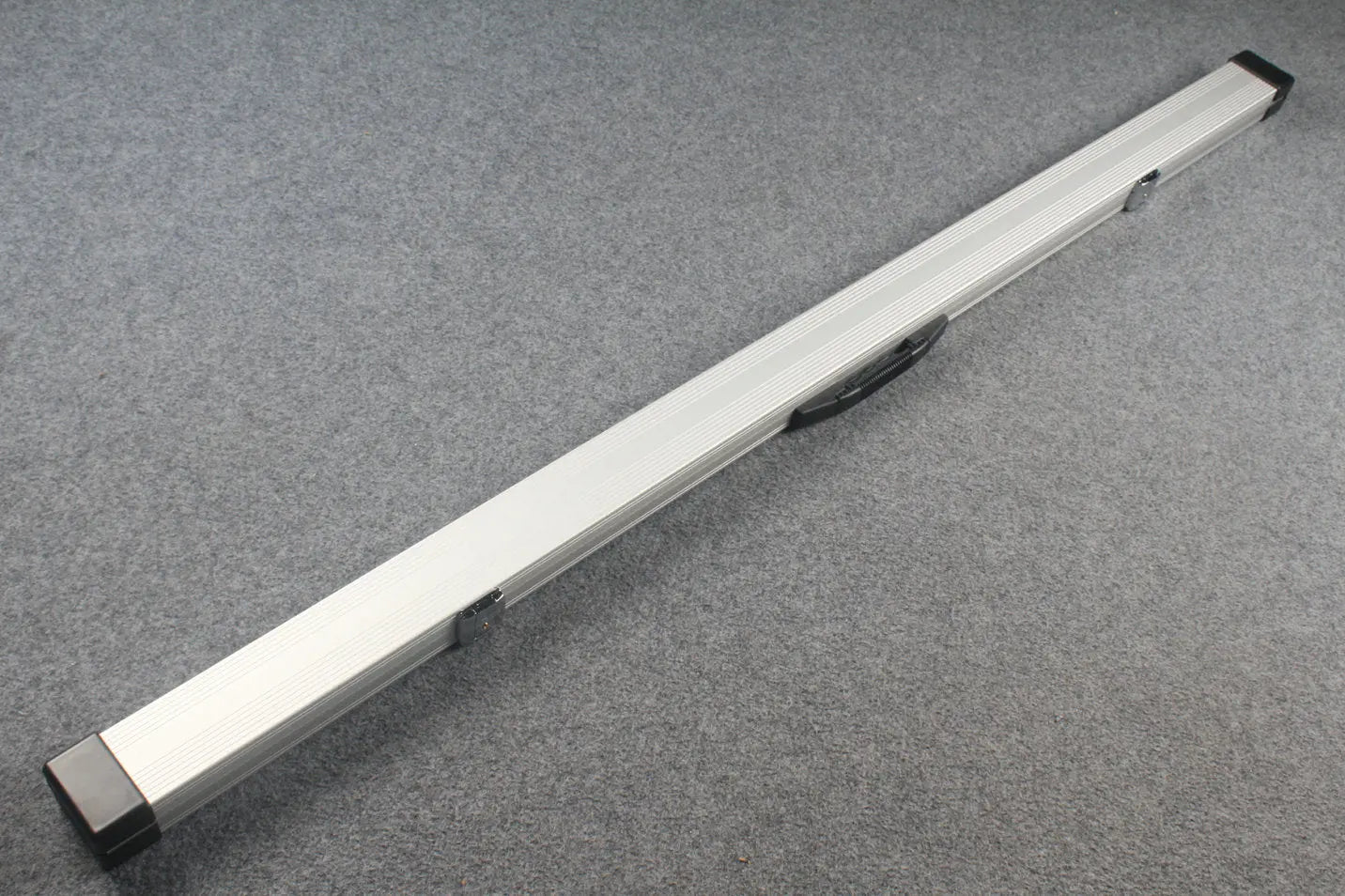 one piece aluminium lockable cue case 154 cm