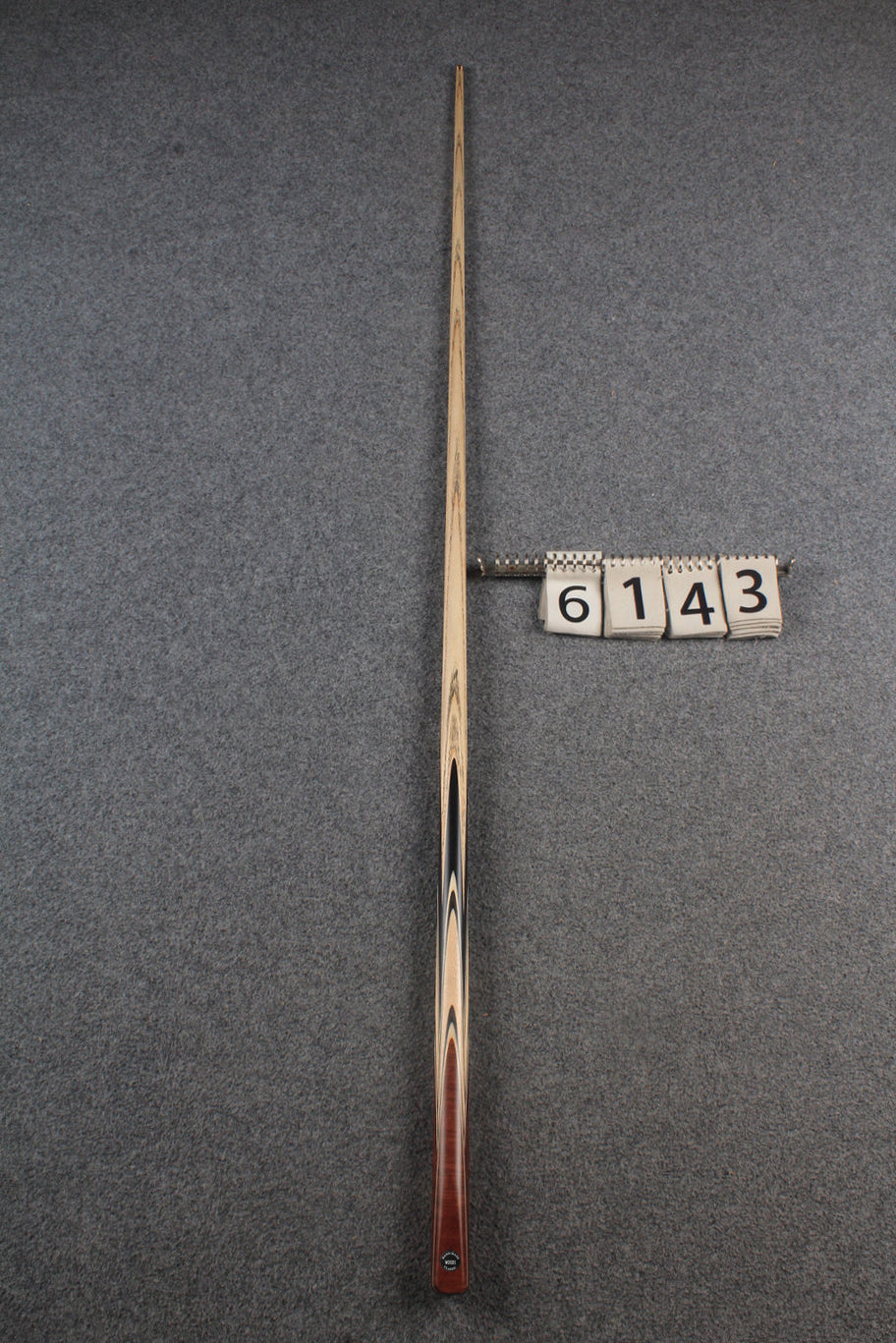 1 piece  ash snooker cue # 6143 WOODS CUES