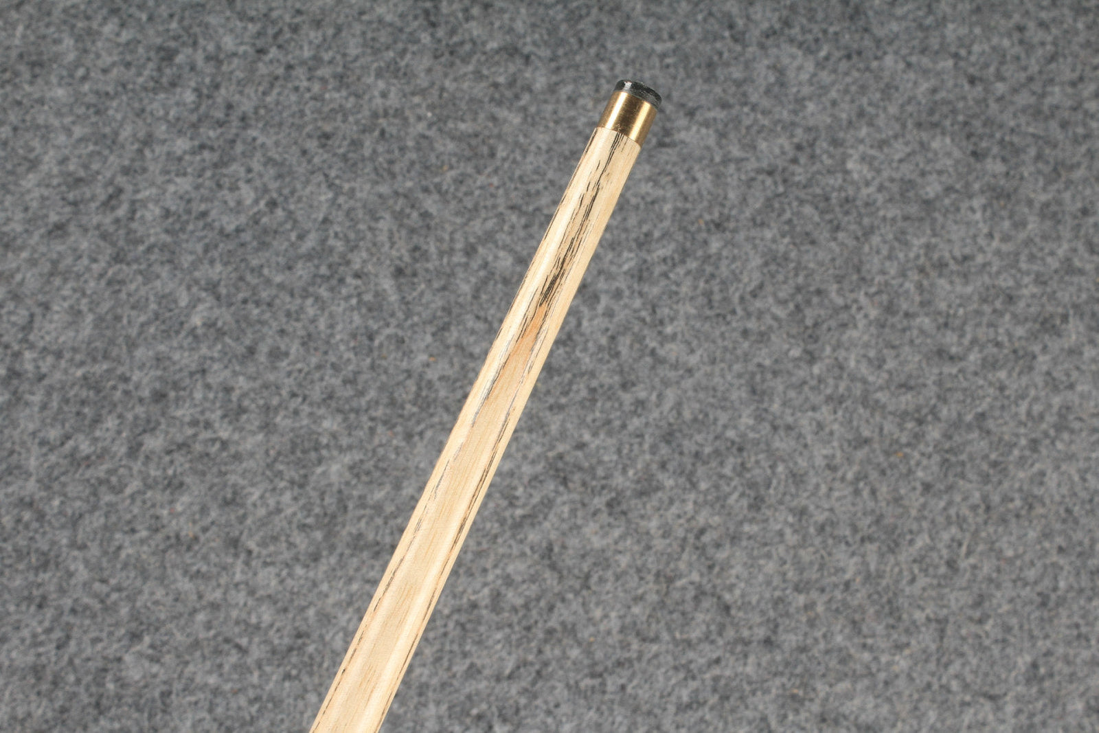 1 piece  ash snooker cue # 6143 WOODS CUES