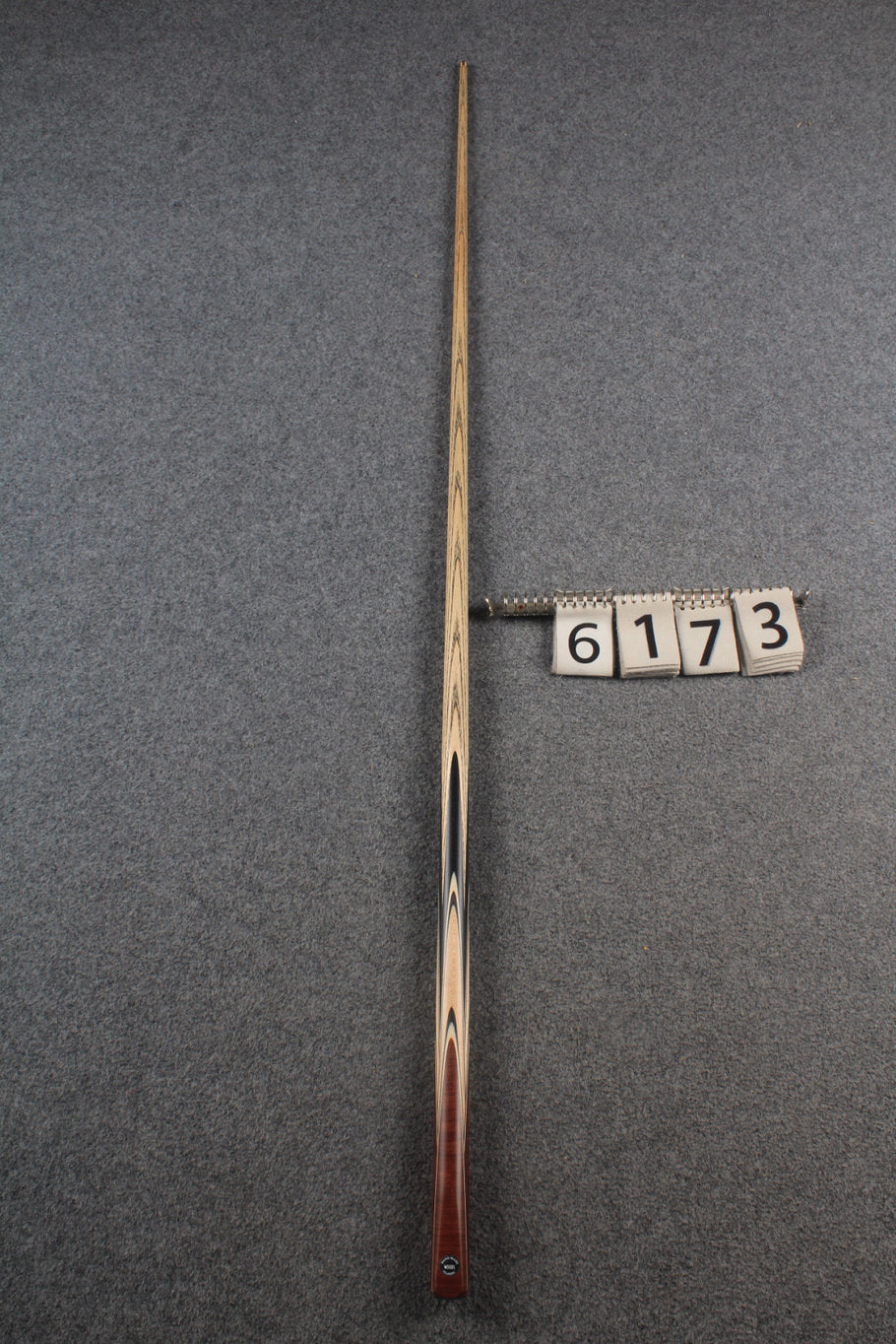 1 piece ash snooker cue # 6173 WOODS CUES