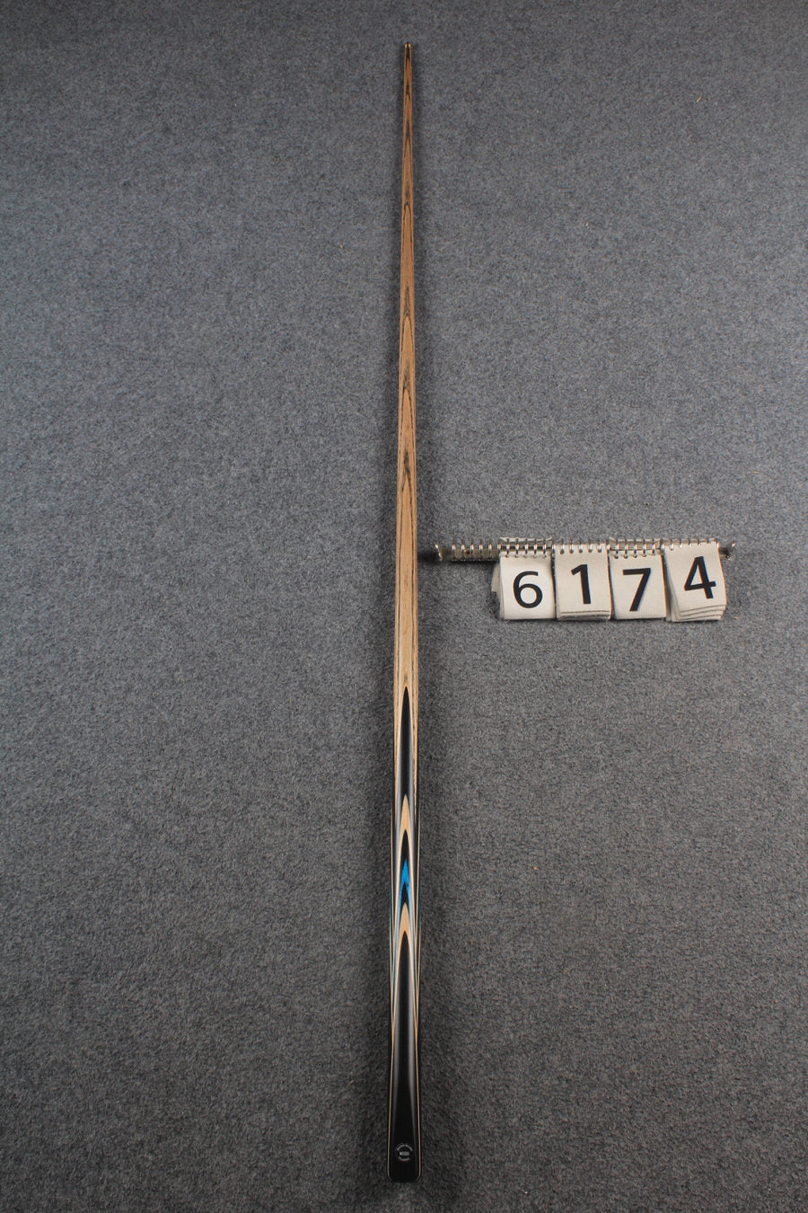 1 piece ash snooker cue # 6174 WOODS CUES