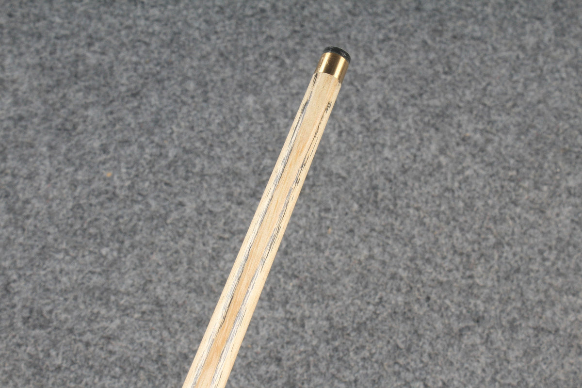 1 piece  ash snooker  cue # 6177 WOODS CUES