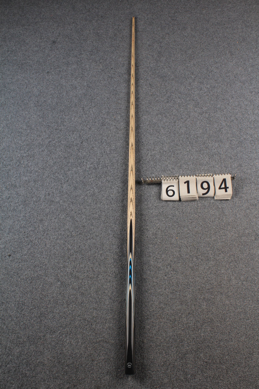 1 piece  ash snooker  cue # 6194 WOODS CUES