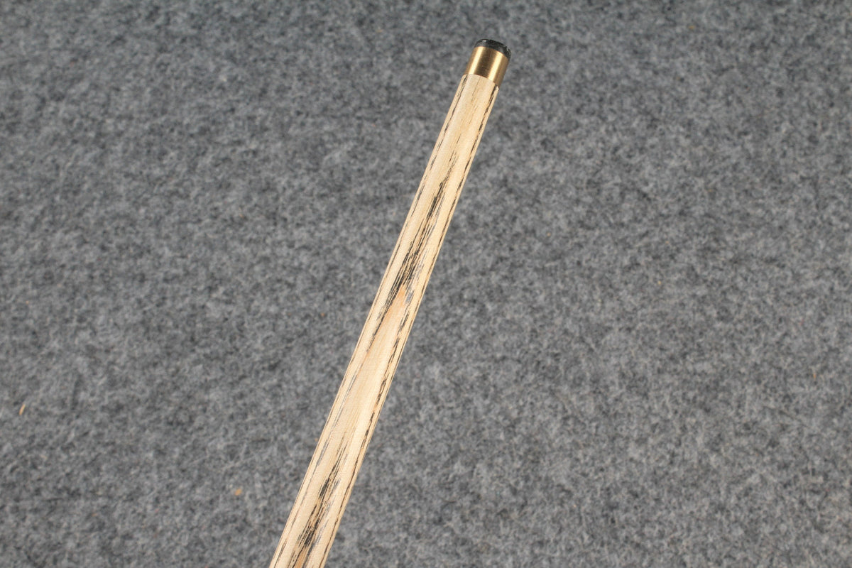 1 piece  ash snooker  cue # 6194 WOODS CUES