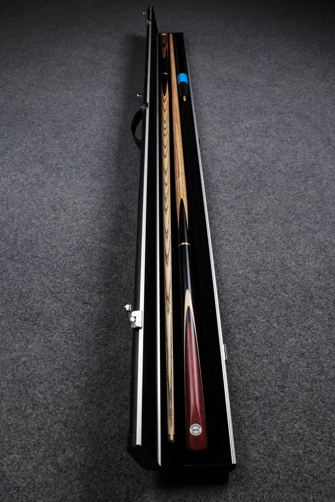 1 piece microfibric leather case aluminium construction with 3 slots ~halo style WOODS CUES