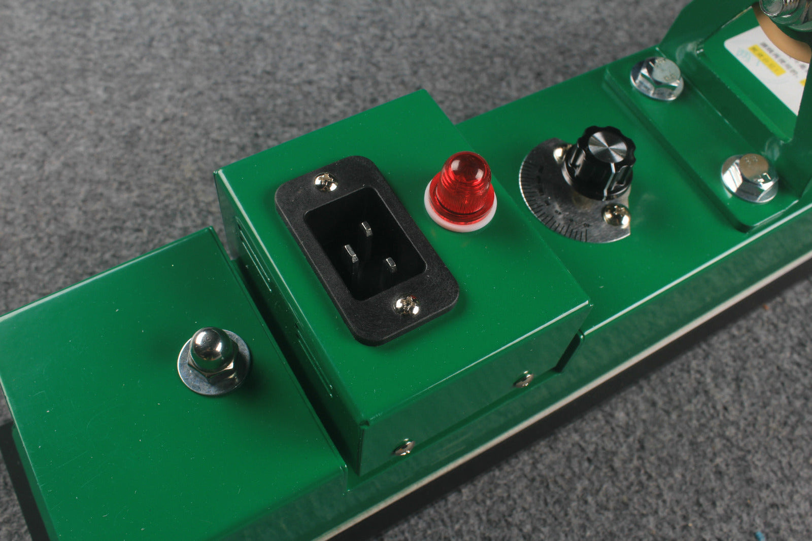 67 cm billiard/american pool /snooker electric table iron （ asbestos free ） WOODS CUES