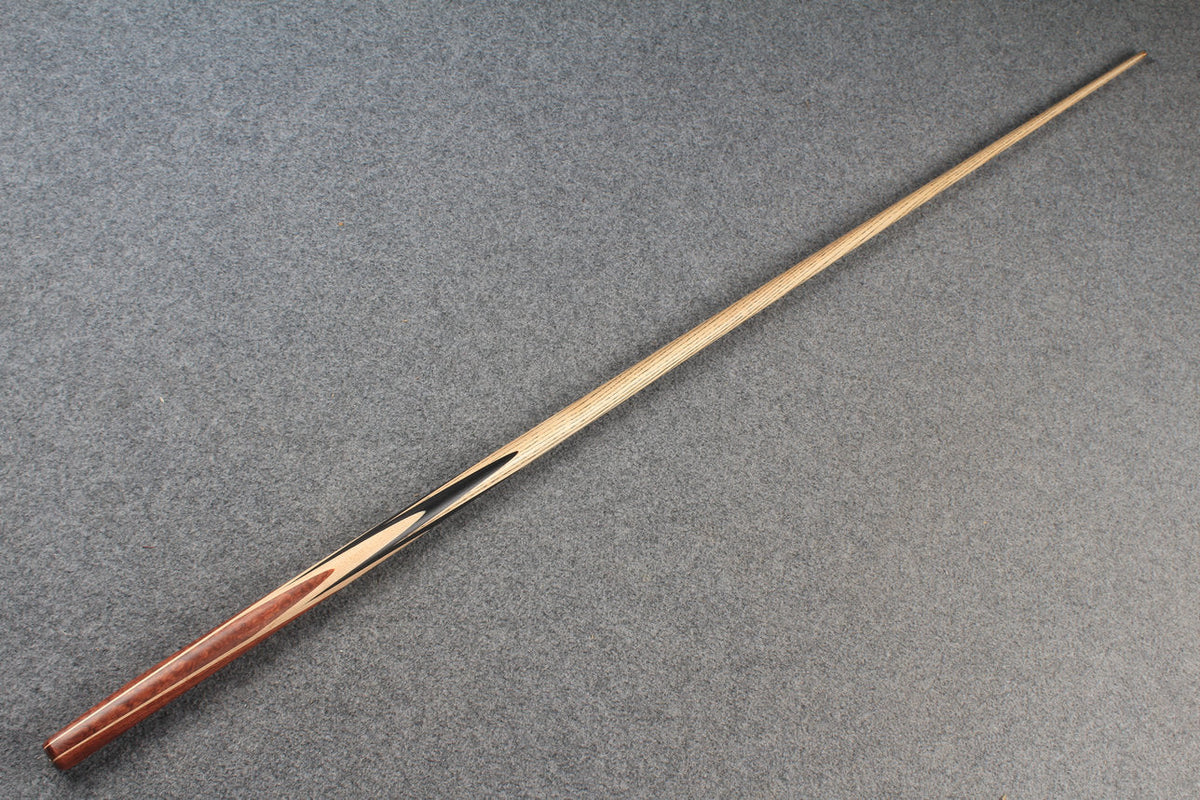 1 piece ash english pool cue # 6720 WOODS CUES
