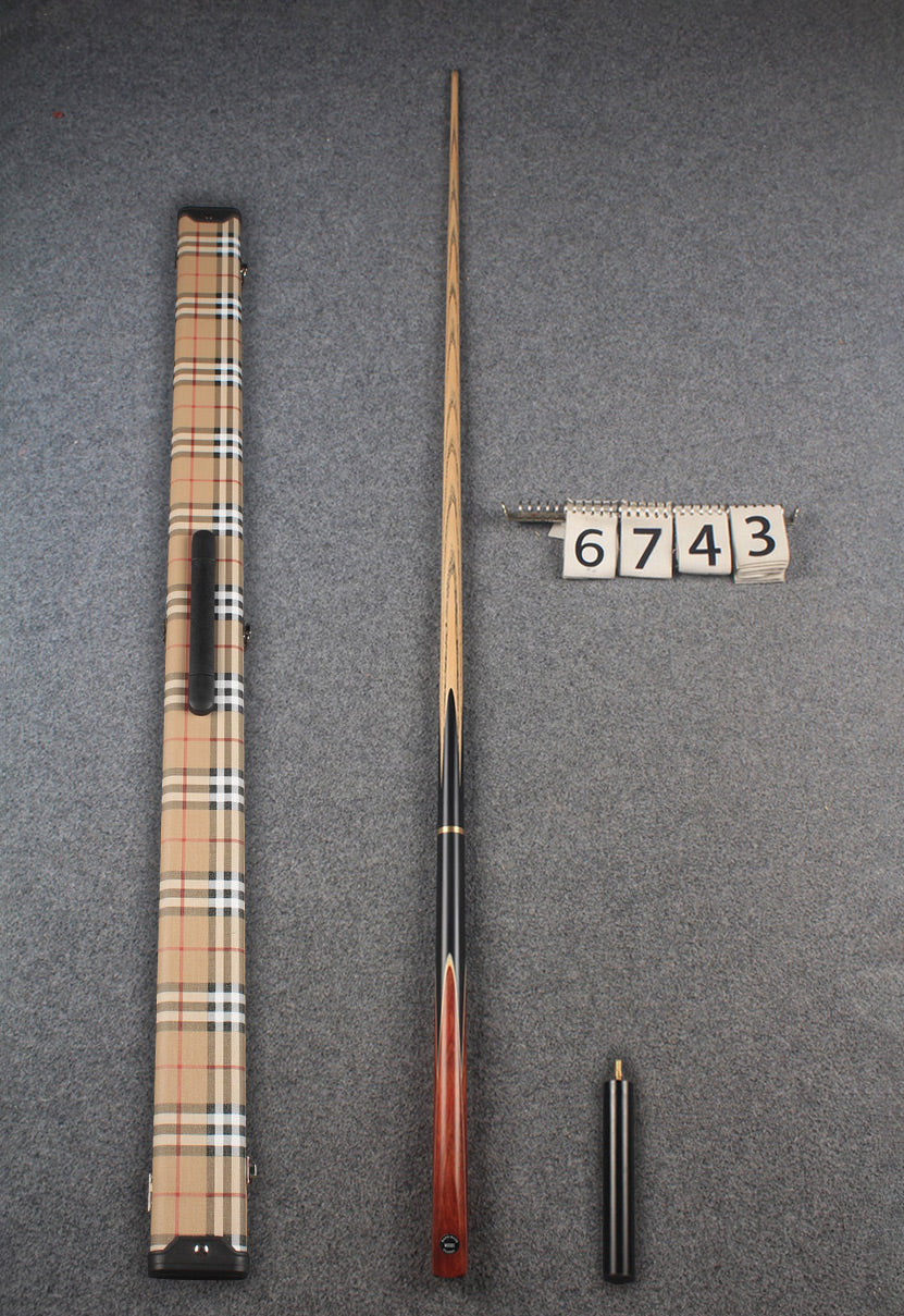 3/4 ash english pool cue # 6743 WOODS CUES