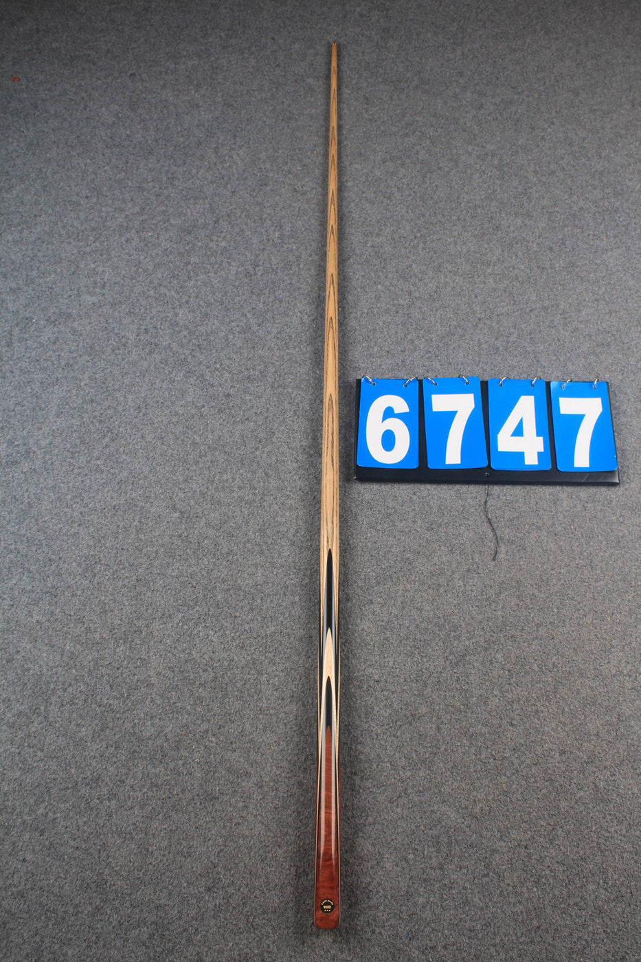 ★★★  1 piece ash english pool cue # 6747