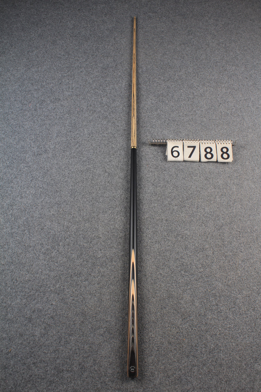 1/2 ash english pool cue # 6788 WOODS CUES