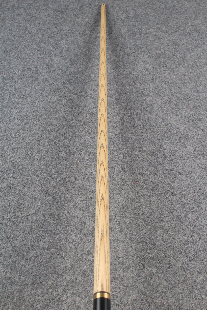 1/2 ash snooker cue # 6797 WOODS CUES