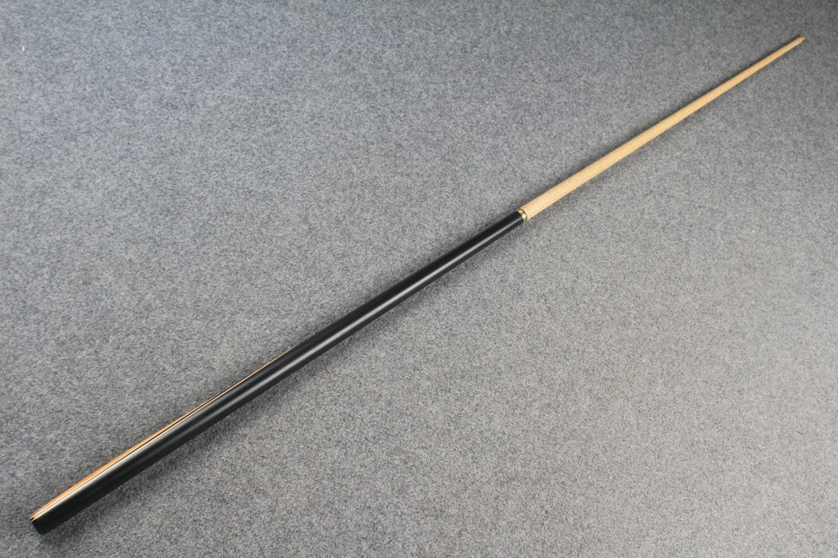1/2 ash snooker cue # 6797 WOODS CUES