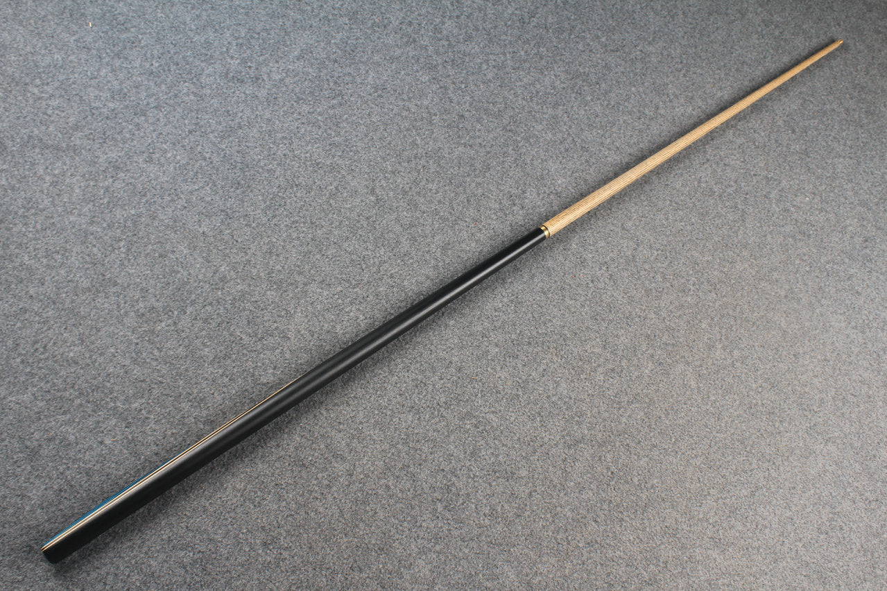 1/2 ash snooker cue # 6798 WOODS CUES