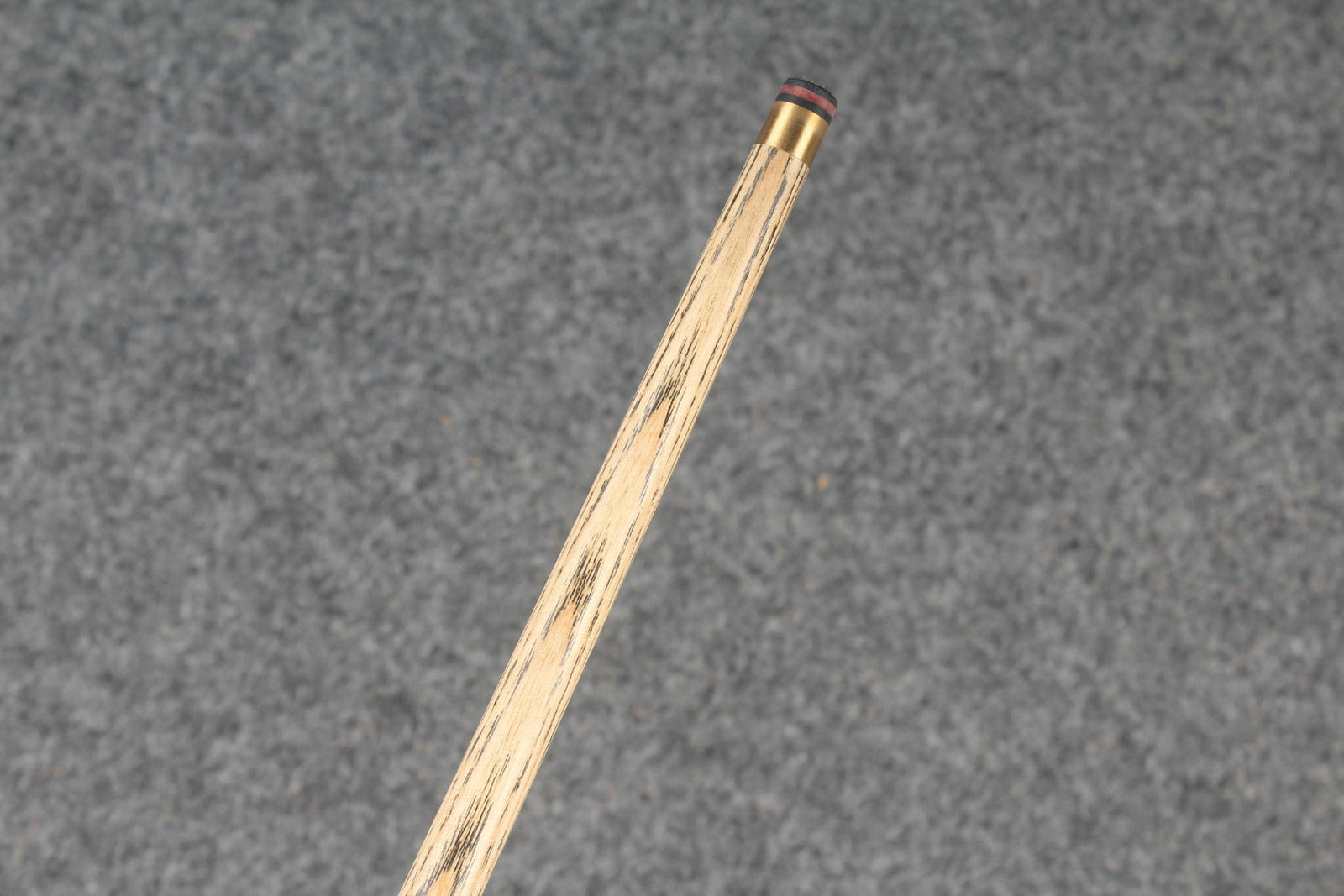 1/2 ash snooker cue # 6800 WOODS CUES