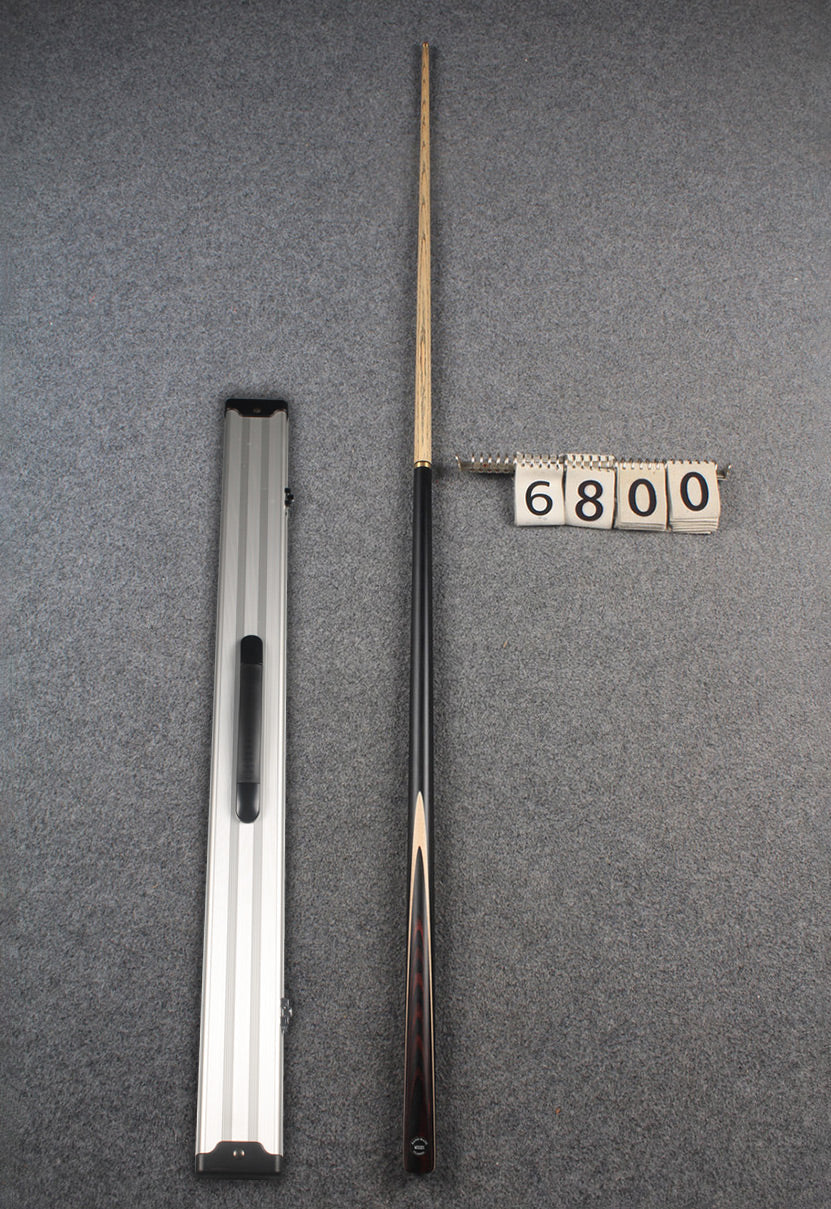 1/2 ash snooker cue # 6800 WOODS CUES