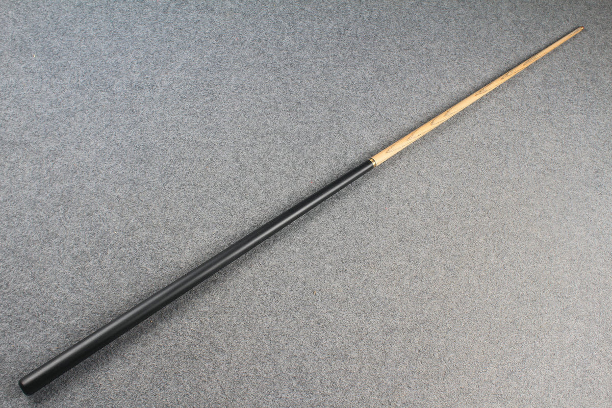 1/2 ash snooker cue # 6802 WOODS CUES
