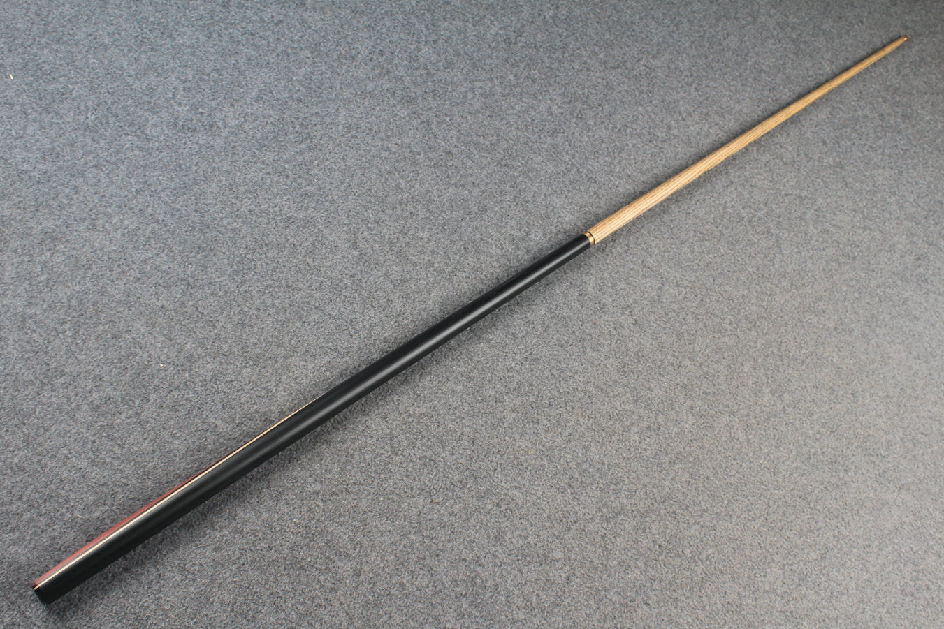 1/2 ash snooker cue # 6804 WOODS CUES