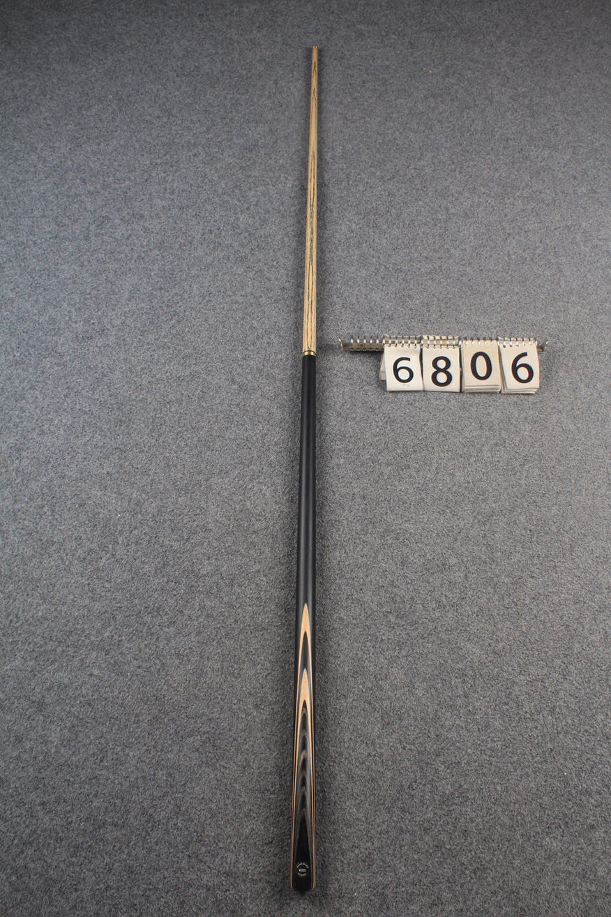 1/2 ash snooker cue # 6806 WOODS CUES