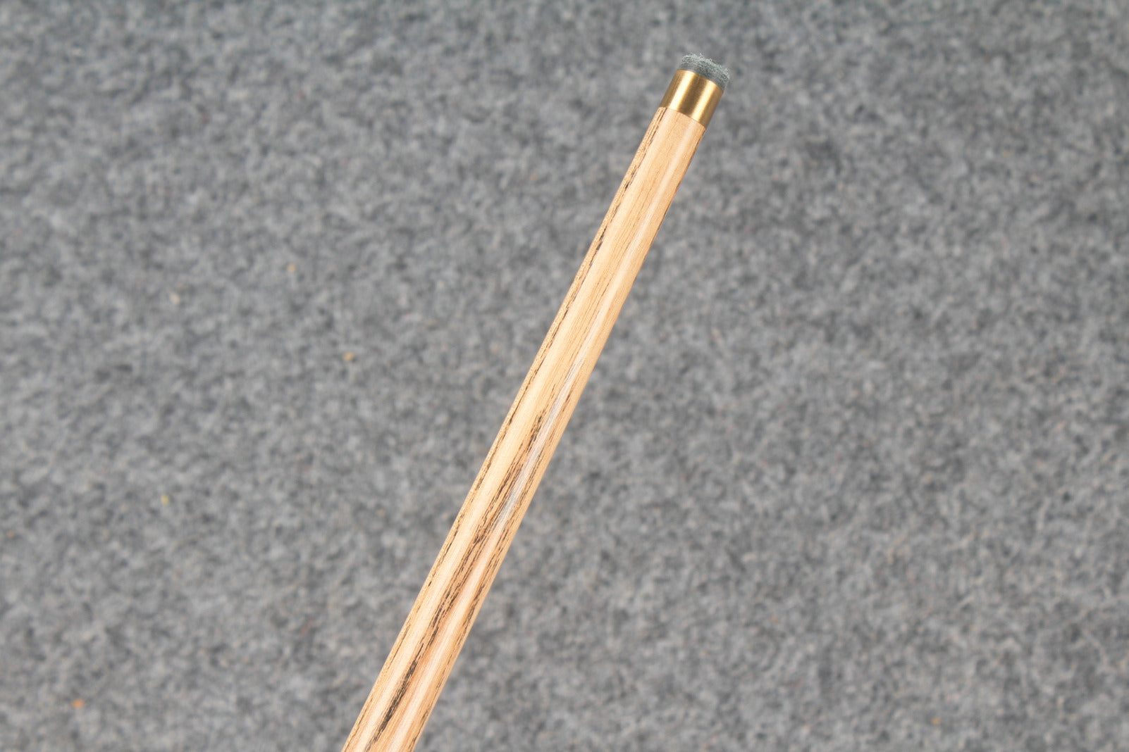 1/2 ash snooker cue # 6807