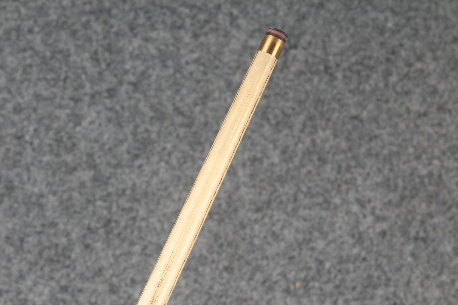 1/2 ash snooker cue # 6809