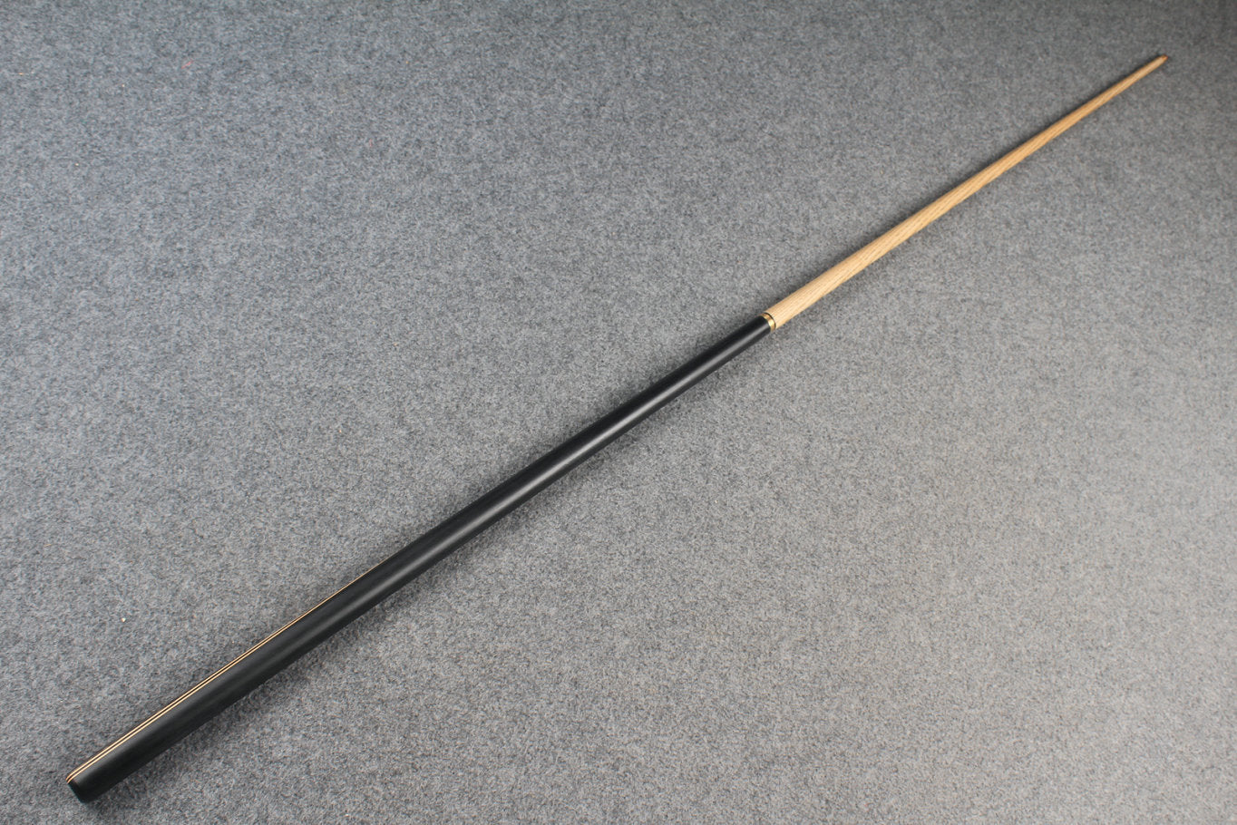 1/2 ash snooker cue # 6810 WOODS CUES
