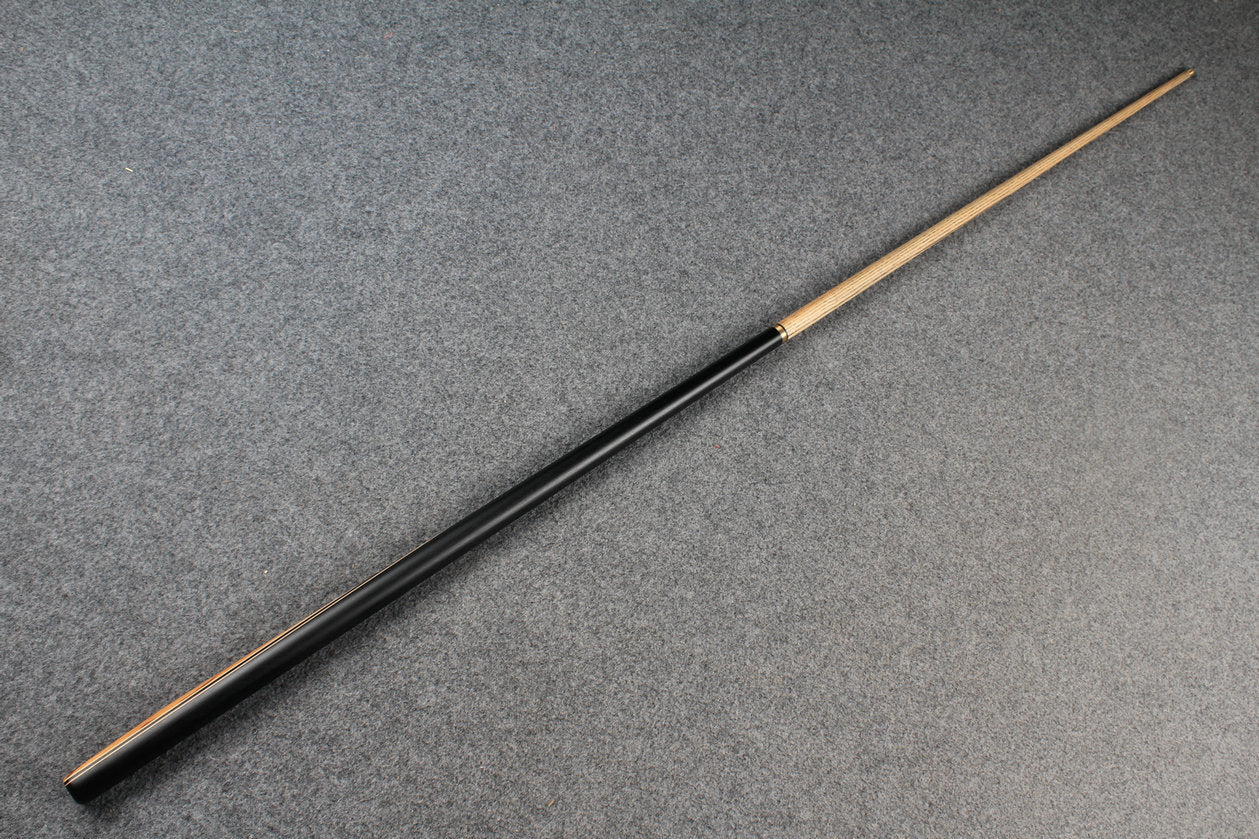 1/2 ash snooker cue # 6811 WOODS CUES