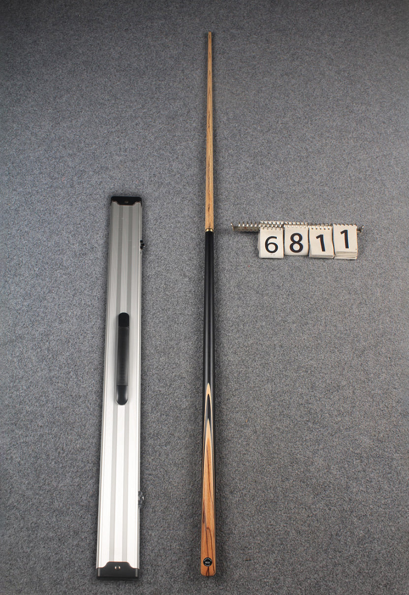 1/2 ash snooker cue # 6811 WOODS CUES