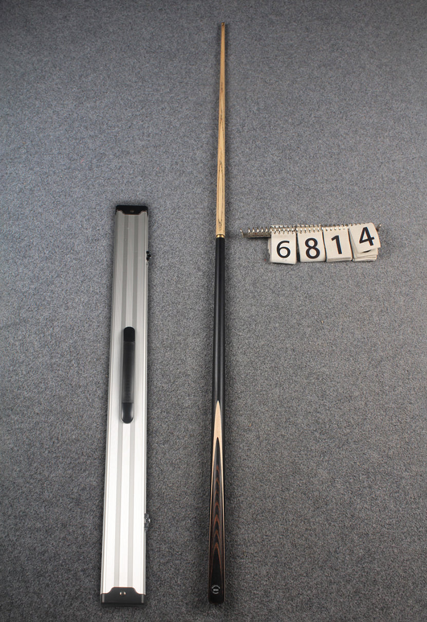 1/2 ash snooker cue # 6814 WOODS CUES