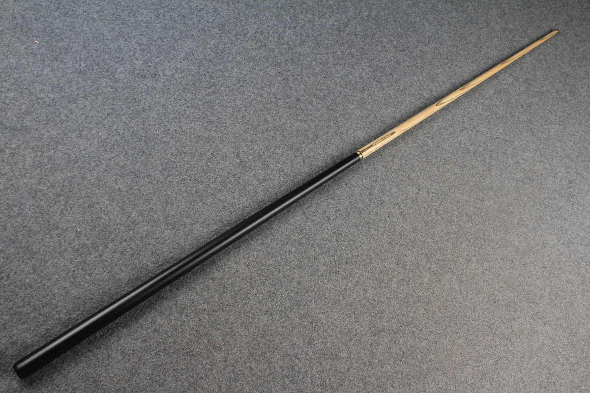 1/2 ash snooker cue # 6815 WOODS CUES
