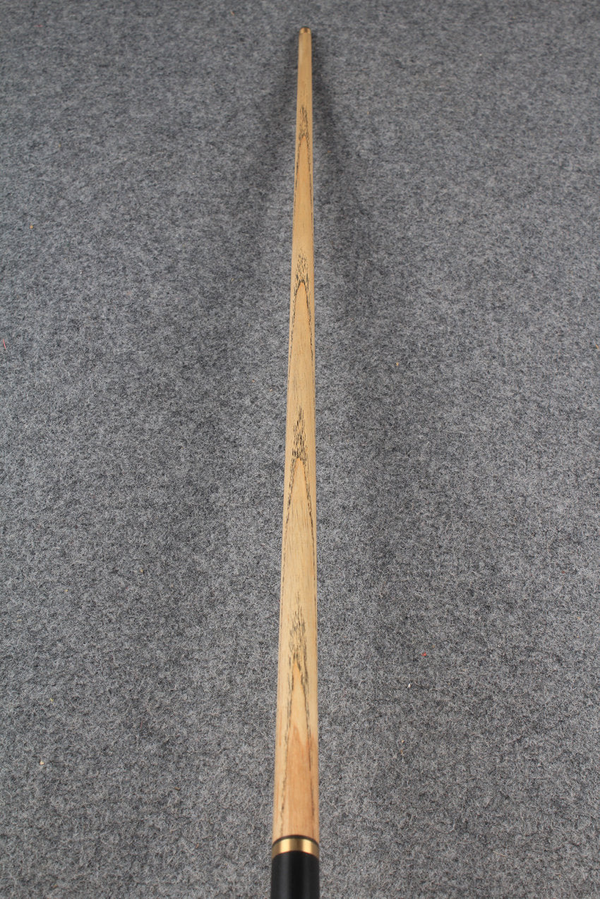 1/2 ash snooker cue # 6820 WOODS CUES