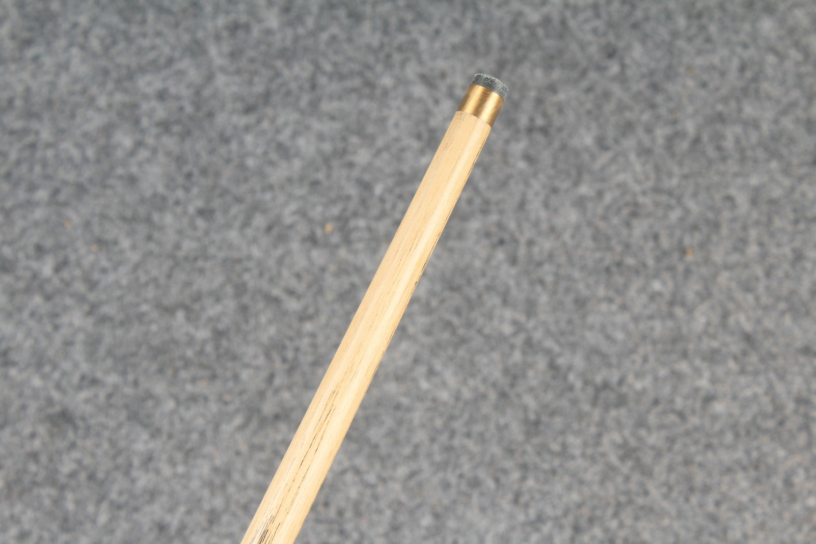 1/2 ash snooker cue # 6820