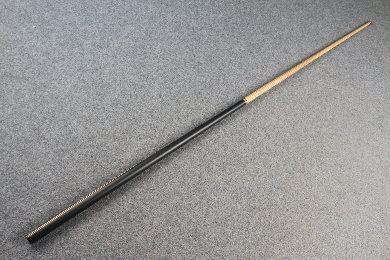 1/2 ash snooker cue # 6823 WOODS CUES
