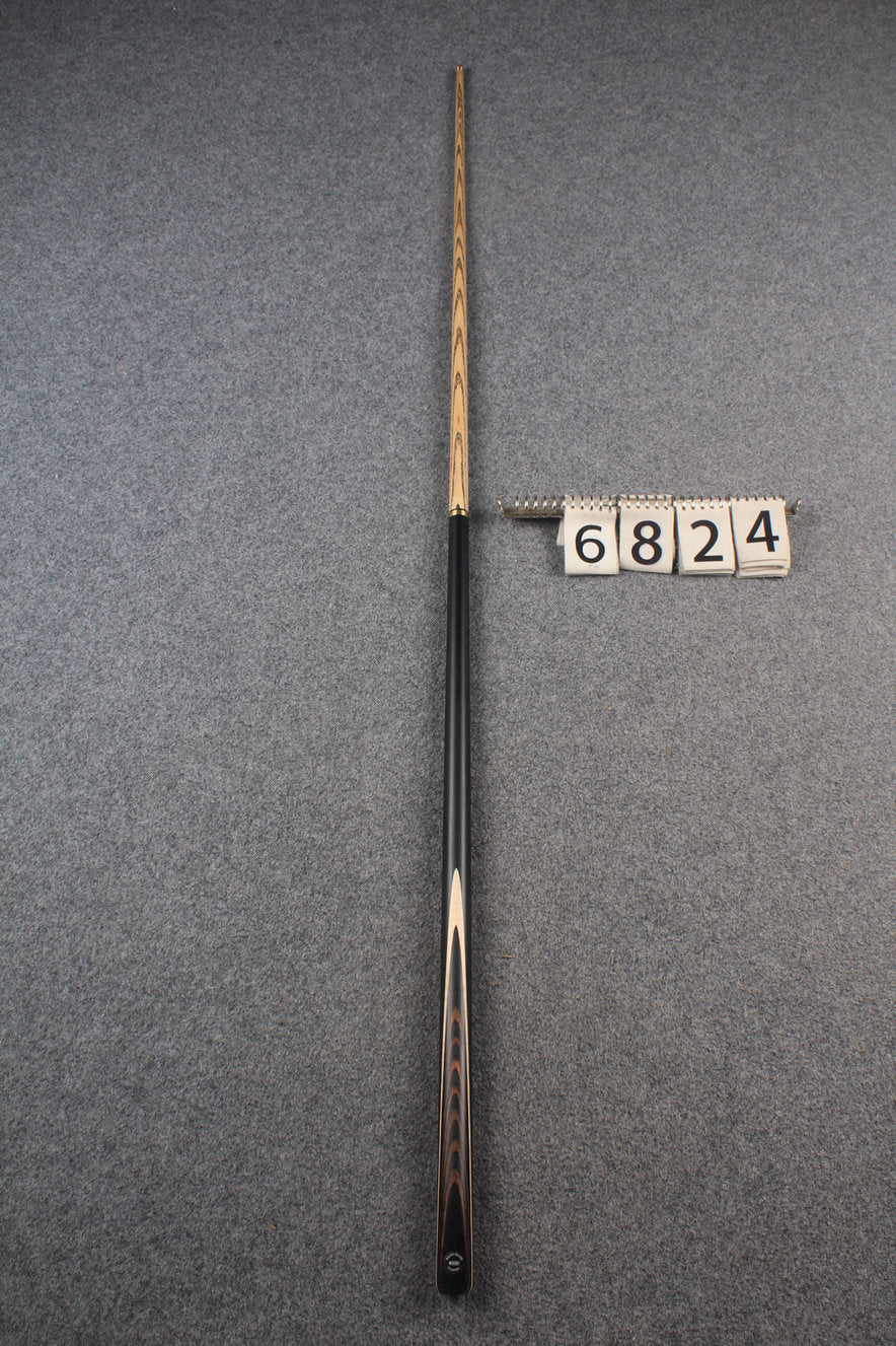 1/2 ash snooker cue # 6824 WOODS CUES