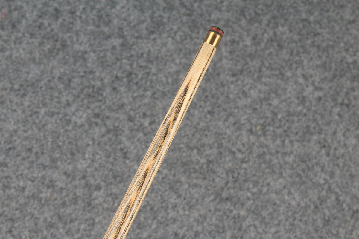 1/2 ash snooker cue # 6824 WOODS CUES