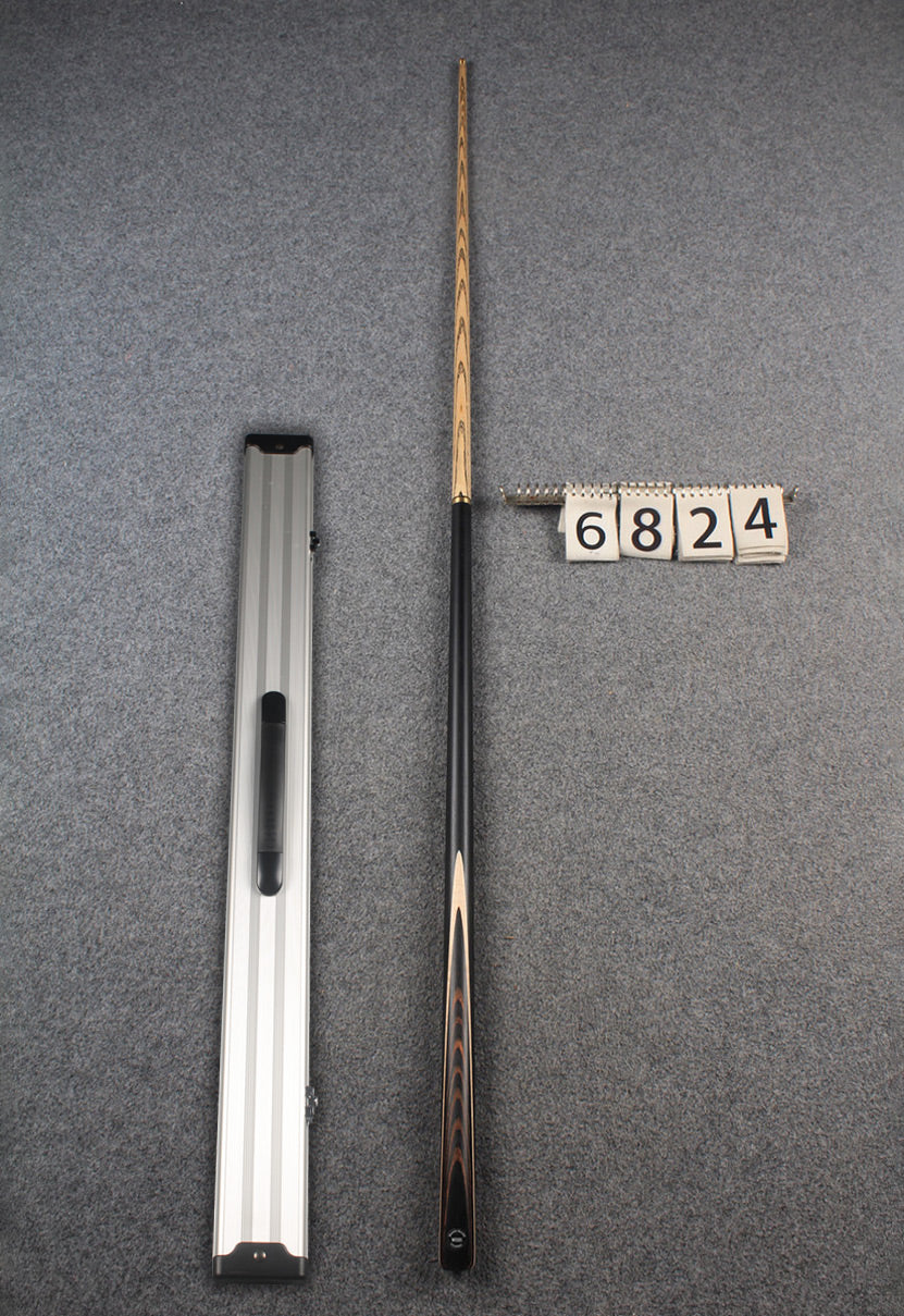 1/2 ash snooker cue # 6824 WOODS CUES