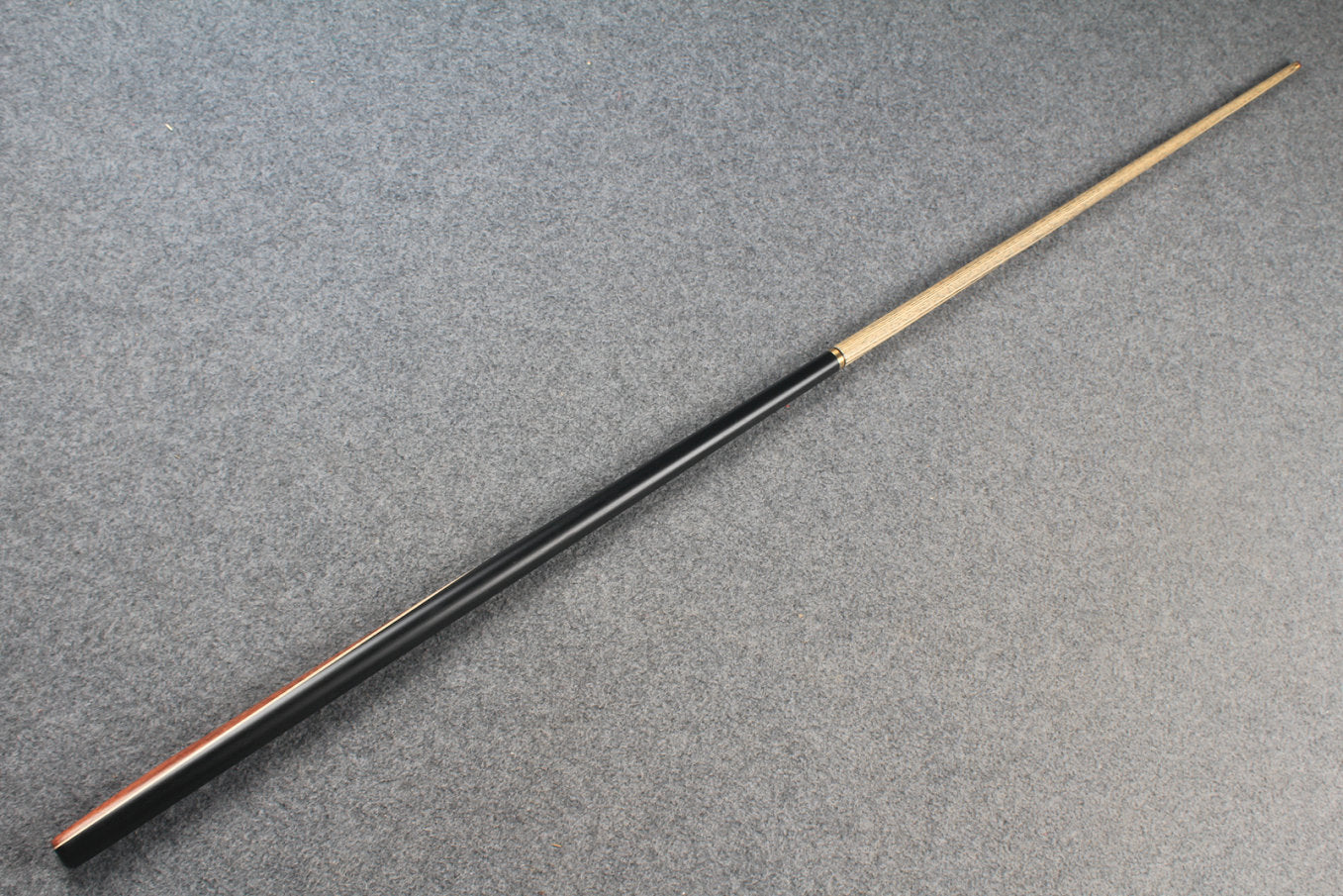 1/2 ash snooker cue # 6825 WOODS CUES