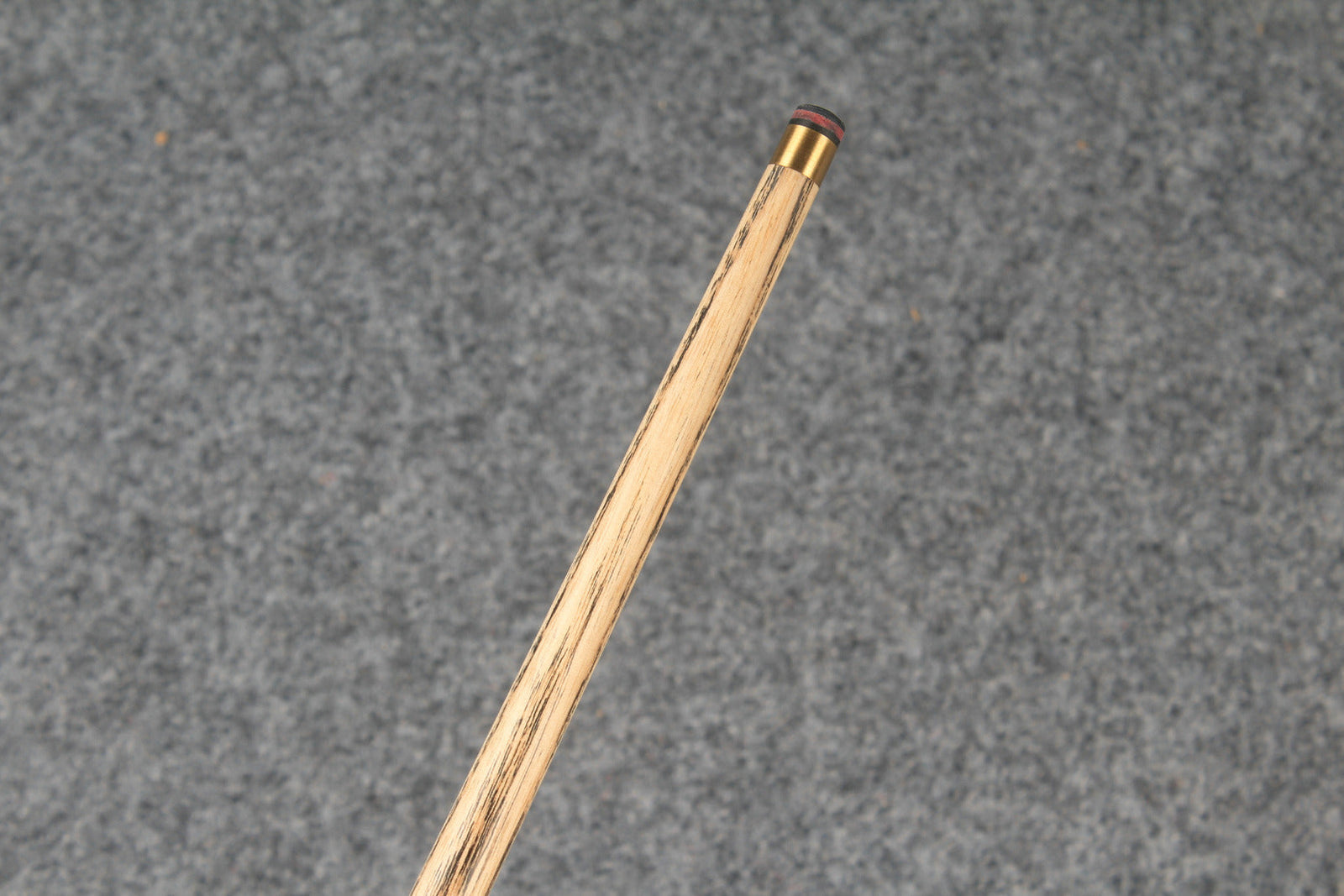 1/2 ash snooker cue # 6826 WOODS CUES