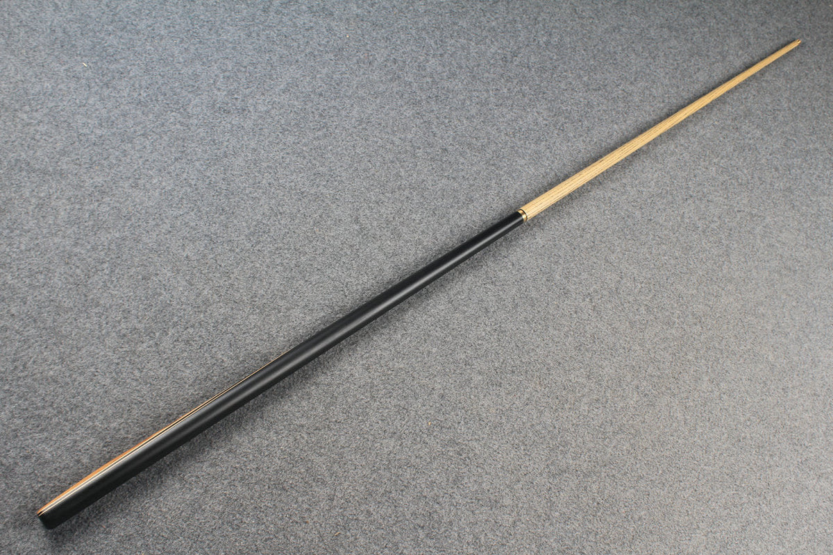 1/2 ash snooker cue # 6829 WOODS CUES