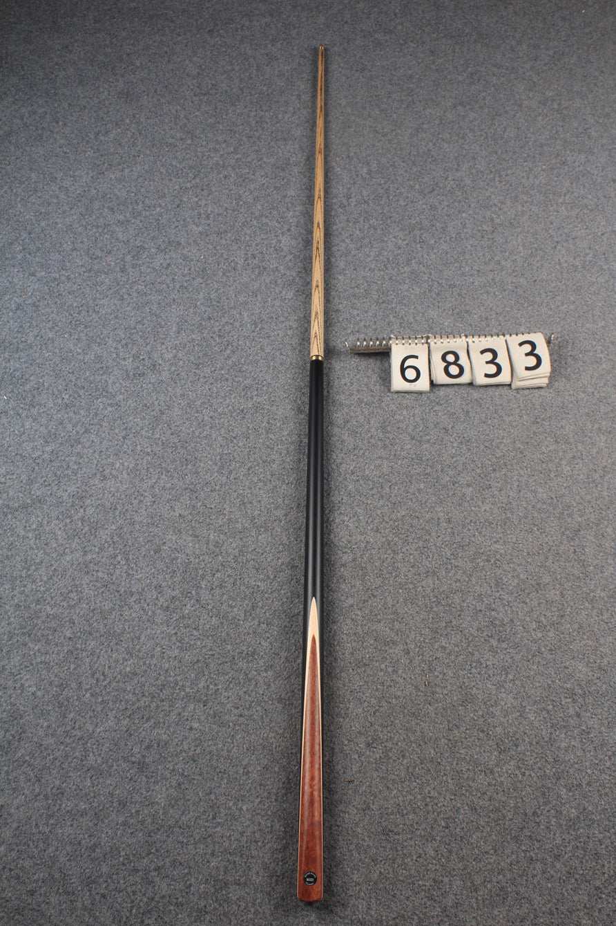 1/2 ash snooker cue # 6833 WOODS CUES