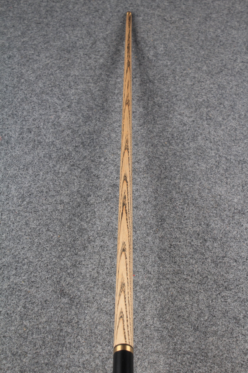 1/2 ash snooker cue # 6833 WOODS CUES