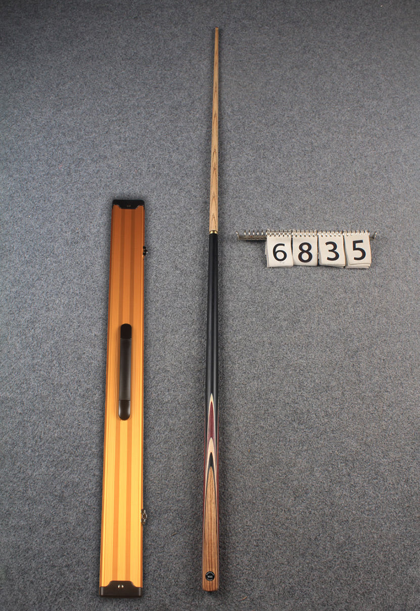 1/2 ash snooker cue # 6835 WOODS CUES