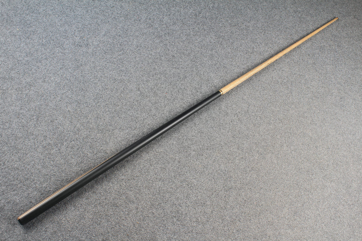 1/2 ash snooker cue # 6836 WOODS CUES