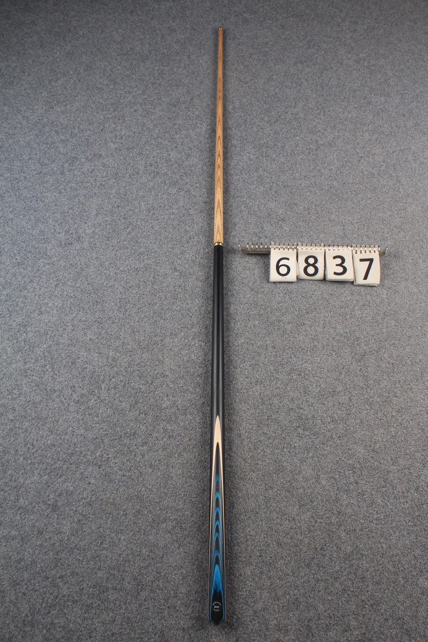 1/2 ash snooker cue # 6837 WOODS CUES