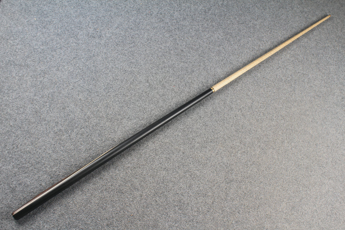 1/2 ash snooker cue # 6839 WOODS CUES